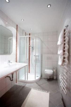 Hotel Gasthof Neumayr Obertrum am See Exterior photo